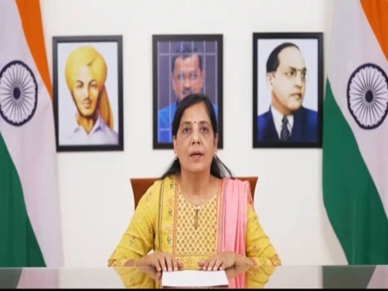 Sunita Kejriwal Controversial Video