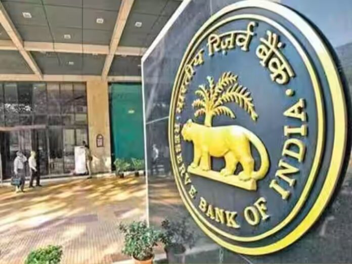 RBI’s Financial Growth: FY2024-25 में वृद्धि दर 7% रहने का अनुमान, जानिए क्या महंगाई से मिलेगी राहत RBI’s Financial Growth: FY2024-25 में वृद्धि दर 7% रहने का अनुमान, जानिए क्या महंगाई से मिलेगी राहत
