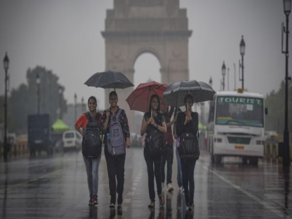 आईएमडी ने अगले 5 दिनों तक दिल्ली-एनसीआर के लिए बारिश का जारी किया अलर्ट, इन राज्यों में भारी बारिश की संभावना