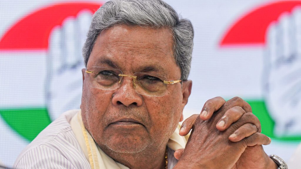 भाजपा के प्रदेश अध्यक्ष बीवाई राघवेंद्र का सिद्धारमैया सरकार पर दो टुक कहा, "कन्नड़ लोगों के जीवन से क्यों खिलवाड़ कर रहे हैं?"
