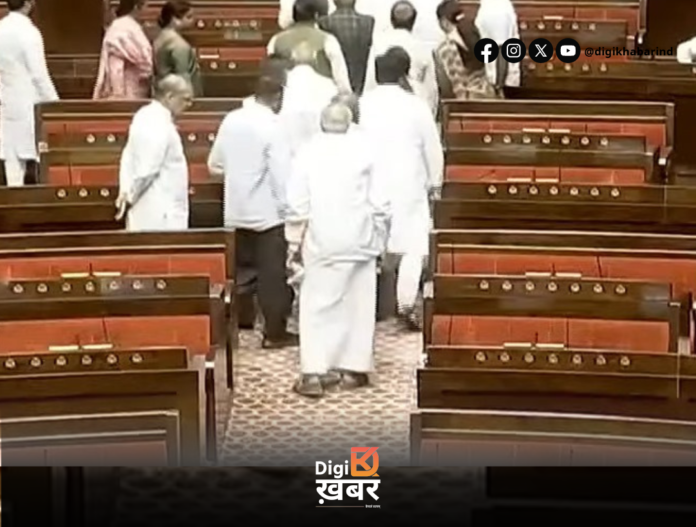 सभापति जगदीप धनखड़ विपक्षी सांसदों से हुए नाराज़, कहा वो मुझे नहीं संविधान को पीठ दिखाई है सभापति जगदीप धनखड़ विपक्षी सांसदों से हुए नाराज़, कहा वो मुझे नहीं संविधान को पीठ दिखाई है