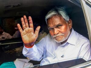 Champai Soren: भाजपा में शामिल होते ही चंपाई सोरेन का बड़ा बयान कहा,"आदिवासी मुद्दों पर केवल भाजपा संजीदा, बाकी सिर्फ वोट के पीछे