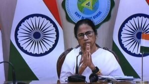 Mamata Banerjee RESIGN: पश्चिम बंगाल में उफान, ममता बनर्जी ने बलात्कार और हत्या के विरोध में इस्तीफा देने का किया ऐलान