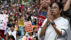 Kolkata Doctor Rape-Murder Updates: ममता बनर्जी का बड़ा बयान, कहा 'आपके खिलाफ कोई कार्रवाई नहीं करेंगे, यह यूपी नहीं है'