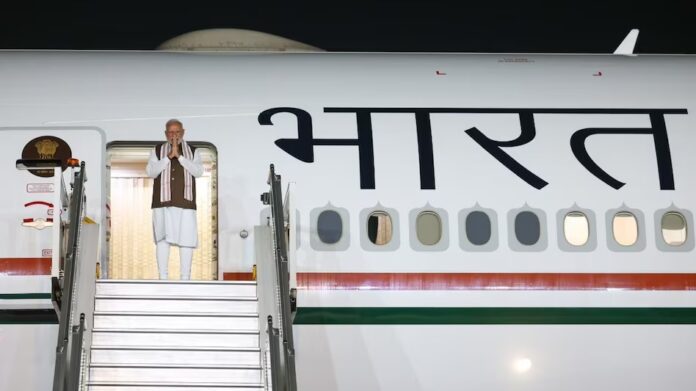 PM Modi Quad Summit: पीएम मोदी क्वाड शिखर सम्मेलन के लिए तीन दिवसीय अमेरिकी दौरे पर रवाना, डोनाल्ड ट्रंप से मुलाकात की संभावना PM Modi Quad Summit: पीएम मोदी क्वाड शिखर सम्मेलन के लिए तीन दिवसीय अमेरिकी दौरे पर रवाना, डोनाल्ड ट्रंप से मुलाकात की संभावना
