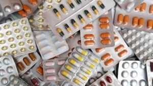 Medicines Quality Test Fail: पैरासिटामोल-पैन डी सहित 53 दवाएं क्वालिटी टेस्ट में फेल, मेट्रोनिडाजोल क्वालिटी टेस्ट में लगी गड़बड़ी की पता