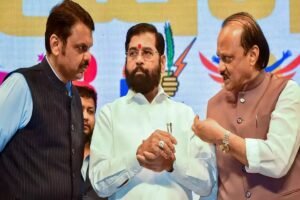 Maharashtra के सियासी संग्राम में आखिरकार खत्म होगा सस्पेंस: Fadnavis या Shinde, कौन बनेगा मुख्यमंत्री?