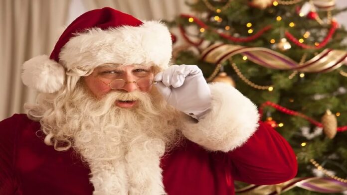Who is Santa Claus and where is he from? सांता क्लॉस कौन हैं और कहां से हैं?