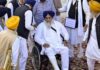 गोल्डन टेंपल में Sukhbir Singh Badal पर किसने चलाई गोली, जाने कौन है Narayan Singh Chaura गोल्डन टेंपल में Sukhbir Singh Badal पर किसने चलाई गोली, जाने कौन है Narayan Singh Chaura