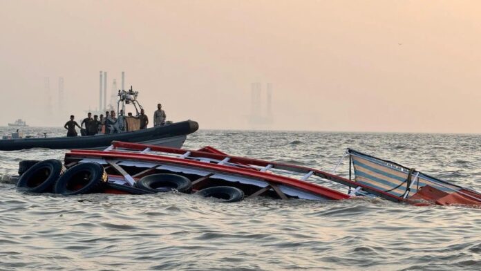 Mumbai Boat Accident: मुंबई नौका पलटने के मामले में नौसेना के स्पीड बोट चालक समेत अन्य के खिलाफ मामला दर्ज, 2 बच्चों समेत 13 लोगों की मौत Mumbai Boat Accident: मुंबई नौका पलटने के मामले में नौसेना के स्पीड बोट चालक समेत अन्य के खिलाफ मामला दर्ज, 2 बच्चों समेत 13 लोगों की मौत
