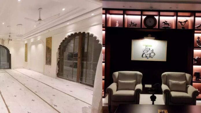 Arvind Kejriwal Inside House Video: पहली बार केजरीवाल के 'शीशमहल' का VIDEO आया सामने, भाजपा ने दिया पूरा ब्योरा Arvind Kejriwal Inside House Video: पहली बार केजरीवाल के 'शीशमहल' का VIDEO आया सामने, भाजपा ने दिया पूरा ब्योरा