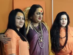 90 के दशक की मशहूर अभिनेत्री Mamta Kulkarni बनीं साध्वी, मिला नया नाम