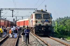 Jalgaon Train Accident: कैसे हुआ ट्रेन हादसा, कैसे गई 10 लोगों की जान, जानिए पूरी खबर