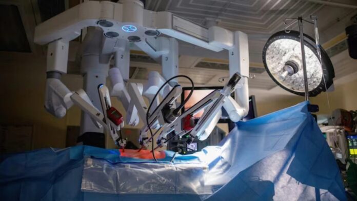 Maharashtra में शुरू हुआ भारत का पहला 'Made In India' Surgical Robot, खासियत जानकर हो जाएंगे हैरान Maharashtra में शुरू हुआ भारत का पहला 'Made In India' Surgical Robot, खासियत जानकर हो जाएंगे हैरान