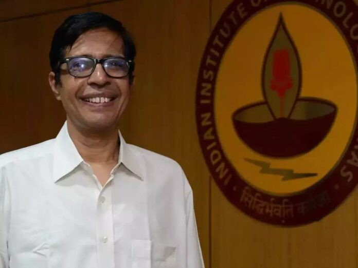 IIT मद्रास के निदेशक V Kamakoti द्वारा गोमूत्र वाले बयान पर मचा बवाल, कहा, IIT मद्रास के निदेशक V Kamakoti द्वारा गोमूत्र वाले बयान पर मचा बवाल, कहा,