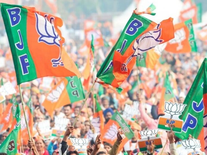 Gujarat Municipal Elections: गुजरात नगर निकाय चुनाव में BJP की प्रचंड जीत, कांग्रेस का सूपड़ा साफ
