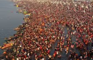 महाकुंभ 2025 का भव्य समापन: 65 करोड़ श्रद्धालुओं ने गंगा में लगाई आस्था की डुबकी