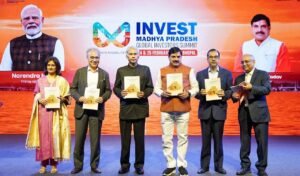 मध्य प्रदेश के आर्थिक भविष्य को कैसे मिलेगा बढ़ावा, ग्लोबल इन्वेस्टर्स समिट में 30.77 लाख करोड़ के MoU पर हुआ हस्ताक्षर