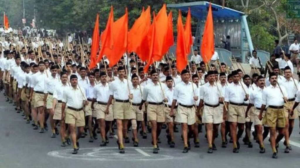 राष्ट्रीय स्वयंसेवक संघ (RSS): विवाद और योगदान का 100 वर्षों का सफर