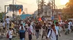 Murshidabad में Waqf (Amendment) Act के खिलाफ हिंसक प्रदर्शन, इंटरनेट सेवाओं बंद