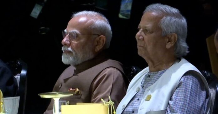 पीएम मोदी ने यूनुस से की मुलाकात, दोनों देशों के रिश्तों में सुधार की संभावना