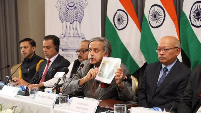 Shashi Tharoor के लताड़ के बाद Colombia ने Pakistan के समर्थन वाला बयान वापस लिया, हुई भारत की जीत