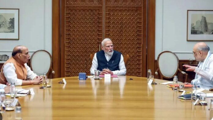 आतंकवाद पर सख्त भारत! पीएम मोदी ने खेला बड़ा गेम, शिंदे से थरूर तक, सात सांसद शामिल