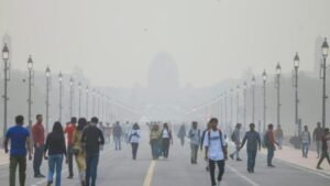 गंभीर प्रदूषण की चपेट में दिल्ली: धूल भरी आंधी से AQI 300 के पार, सांस लेना हुआ मुश्किल