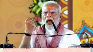 गांधीनगर में पीएम मोदी का पाकिस्तान पर हमला, कहा- आतंक की नोक भारत से हटाएंगे