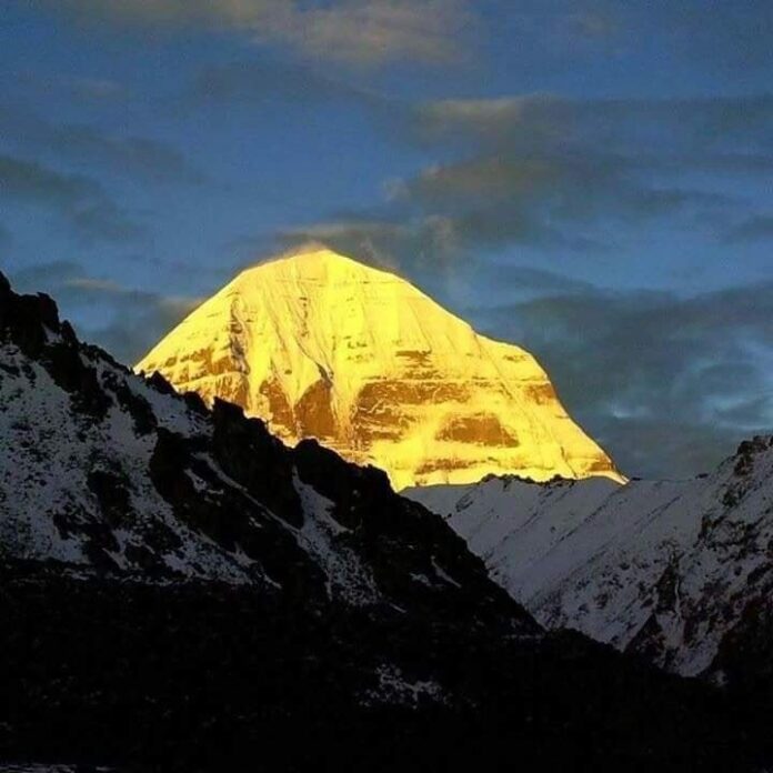 Kailash Tour: कैलाश के पास ‘राक्षस ताल’ के जहरीले पानी का क्या है राज, क्यों कापंते है तीर्थयात्री