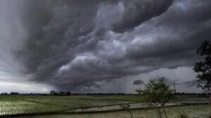 केरल में समय से आठ दिन पहले पहुंचा मानसून, तोड़ा कई सालों का रिकार्ड, IMD ने जारी किया रेड अलर्ट
