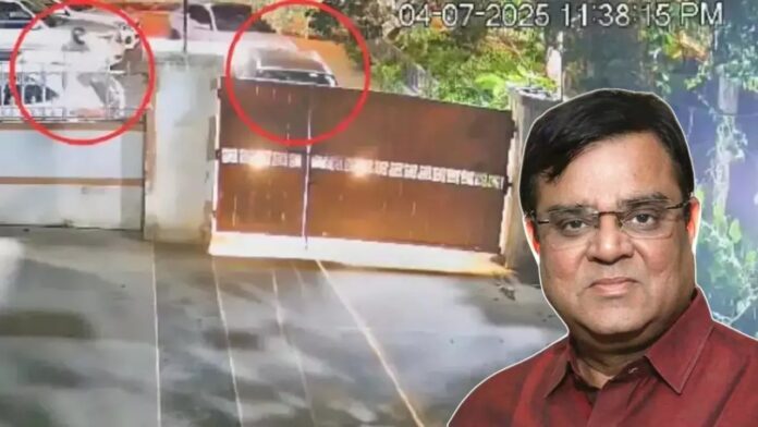 पटना के कारोबारी गोपाल खेमका की हत्या से दहला बिहार, बेऊर जेल से रची गई सुपारी किलिंग की साजिश, पुलिस ने खोले कई राज पटना के कारोबारी गोपाल खेमका की हत्या से दहला बिहार, बेऊर जेल से रची गई सुपारी किलिंग की साजिश, पुलिस ने खोले कई राज