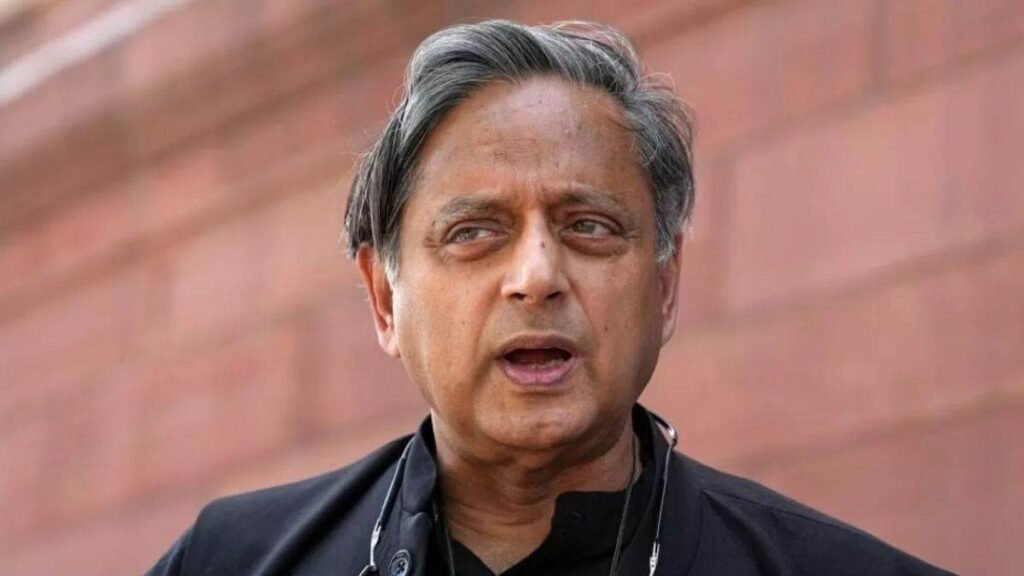 लोकसभा में 'ऑपरेशन सिंदूर' पर चर्चा से पहले हंगामा, शशि थरूर ने कहा "मौनव्रत"
