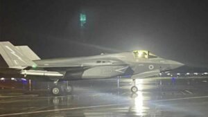 केरल में फंसे ब्रिटिश फाइटर जेट F-35B की अब तक नहीं हुई मरम्मत, टुकड़ों में जाएगा स्वदेश