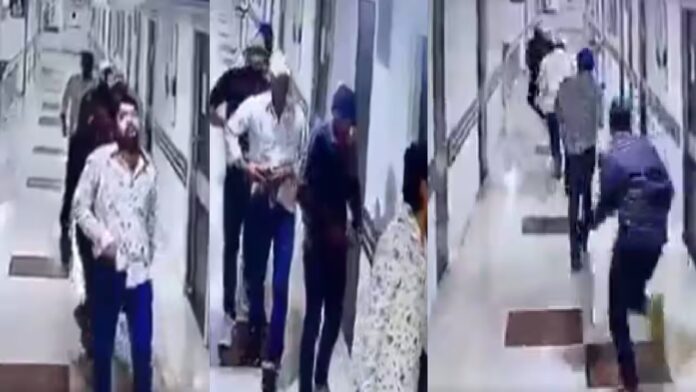 पटना: पारस अस्पताल की ICU में गैंगवार, पैरोल पर चल रहे कैदी चंदन मिश्रा को मारी गोली, Video Viral पटना: पारस अस्पताल की ICU में गैंगवार, पैरोल पर चल रहे कैदी चंदन मिश्रा को मारी गोली, Video Viral