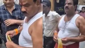 विधायक संजय गायकवाड़ के थप्पड़ कांड पर फडणवीस ने जताई नाराज़गी, उद्धव ठाकरे ने खुद को किया अलग