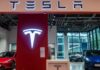 मुंबई में Tesla का पहला शोरूम लॉन्च, भारत में शुरू हुआ EV रेवोल्यूशन, जानें कितनी होगी Model Y की कीमत? मुंबई में Tesla का पहला शोरूम लॉन्च, भारत में शुरू हुआ EV रेवोल्यूशन, जानें कितनी होगी Model Y की कीमत?