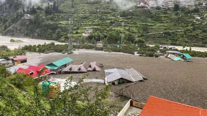 Uttarkashi Cloudburst: मुख्यमंत्री पुष्कर सिंह धामी ने किया हालात का जायजा, 150 लोगों को किया गया रेस्क्यू Uttarkashi Cloudburst: मुख्यमंत्री पुष्कर सिंह धामी ने किया हालात का जायजा, 150 लोगों को किया गया रेस्क्यू