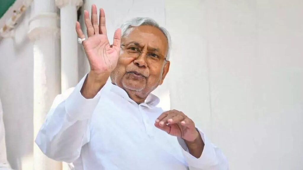 Bihar News: नीतीश कुमार की 'महिला शक्ति' पर दांव, 2025 चुनाव से पहले सात बड़ी घोषणाओं से बदली सियासी तस्वीर
