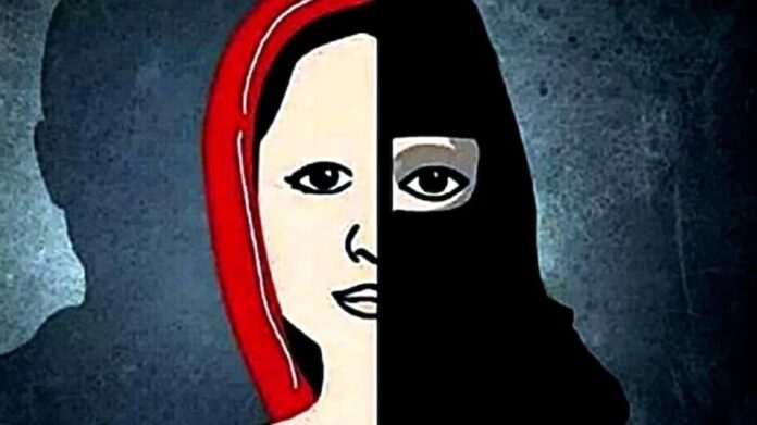 ‘लव जिहाद’ का पर्दाफाश, फर्जी नाम से महिलाओं को फंसाकर बनाता था शारीरिक संबंध, चाचा-भतीजा गिरोह गिरफ्तार ‘लव जिहाद’ का पर्दाफाश, फर्जी नाम से महिलाओं को फंसाकर बनाता था शारीरिक संबंध, चाचा-भतीजा गिरोह गिरफ्तार