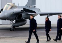 Russia-NATO Tensions: पोलैंड में तीन राफेल लड़ाकू विमान तैनात, NATO ने लागू किया Article 4 Russia-NATO Tensions: पोलैंड में तीन राफेल लड़ाकू विमान तैनात, NATO ने लागू किया Article 4