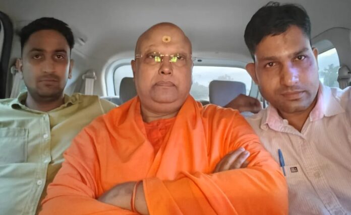 Baba Chaitanyanand Case: फर्जी पहचान और करोड़ों की ठगी, छात्राओं से यौन शोषण के आरोपी बाबा चैतन्यनंद गिरफ्तार