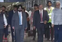 Bihar Election 2025: चुनाव आयोग की तैयारियों की समीक्षा शुरू, सभी दलों के साथ बैठक जारी Bihar Election 2025: चुनाव आयोग की तैयारियों की समीक्षा शुरू, सभी दलों के साथ बैठक जारी